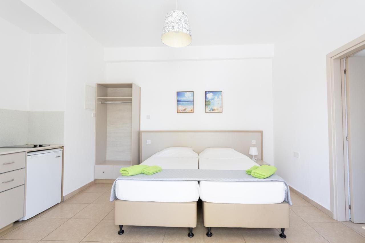 Christothea Apartments Agia Napa Exterior foto